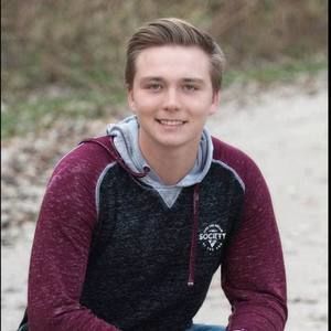 Meet your Posher, Dustin